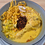 Pantip Food Lounge พันธุ์ทิทย์ แอท งามวงศ์วาน