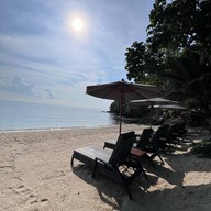 โรงแรมศรีพันวา