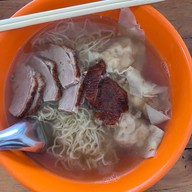 เมนูของร้าน ร้านข้าวหมูแดง เจ๊ไหม พระราม 3