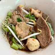 เมนูของร้าน ก๋วยเตี๋ยวเรือเขาพระวิหารสาย1 เพชรเกษม