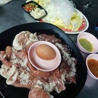 เมนูของร้าน สุกี้-หมูกระทะกองปราบ
