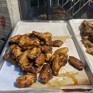 เมนูของร้าน หมูปลาร้า หมูต่ำ ราชดำเนิน (เจ้าต้นตำรับ)