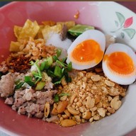 เมนูของร้าน เฮียจู๋ ก๋วยเตี๋ยวต้มยำหมูบะช่อ (ลาดพร้าว71) ลาดพร้าว