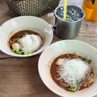 เมนูของร้าน ก๋วยเตี๋ยวเรือเขาพระวิหารสาย1 เพชรเกษม