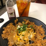 เมนูของร้าน เฮงหอยทอดชาวเล บรรทัดทอง สามย่าน