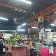 บรรยากาศ ข้าวต้มนำชัย ห้วยขวาง