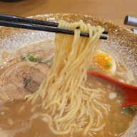 Tsukemen jo sriracha ถนนศรีราชานคร