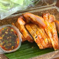 95 บ้านป่า ยโสลาบแซ่บ สมุทรปราการ