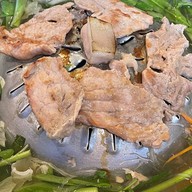 น้องจินหมูกะทะ