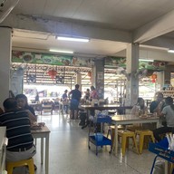 ร้านวรรณไก่ย่างเขาสวนกวาง