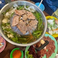 น้องจินหมูกะทะ