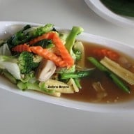 เมนูของร้าน ปะการังเรือนน้ำ บางแสน