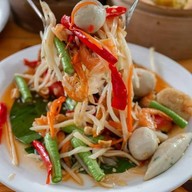 เมนูของร้าน นายไสว ก๋วยเตี๋ยวลูกชิ้นปลามหาชัย ปตท.เกตุม