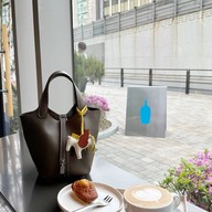 Blue Bottle อัพกูจอง โซล