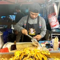 บรรยากาศ หมึกลุงเดช งามวงวาน