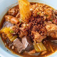 ลุงใหม่ก๋วยเตี๋ยวซิ่ง หนองขาม