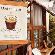Sense cafe ปลวกแดง
