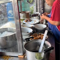 ยกเข่ง