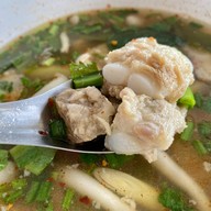 เมนูของร้าน ส้มตำเจ๊ไก่อุดร สาขาบ้านฉาง สำนักท้อน