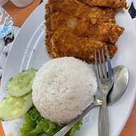 ก๋วยเตี๋ยวไข่แม่อีฟ สาขา 4