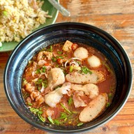 เมนูของร้าน อาหารตามสั่ง เกี๊ยวปลาสามย่าน