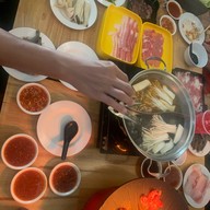 โอนิคุชาบู ภูเก็ต บุฟเฟต์ชาบู ปิ้งย่าง ซูชิ ภูเก็ต