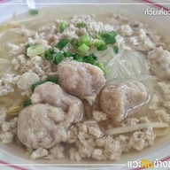 ก๋วยเตี๋ยว “สุนหมูเด้ง” 8ริ้ว 8ริ้ว
