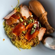 บะหมี่ทำเองพี่น้อง