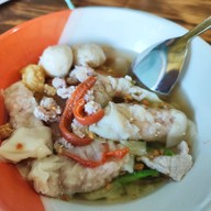 ก๋วยเตี๋ยวต้มยำสุโขทัย(ร้านโภคะ)