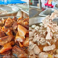 ร้านก๋วยเตี๋ยวเรือนายพลคุณหญิง ซอยวัดลาดปลาดุก