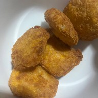 ดวงพรข้าวต้มรอบดึก (ข้างโรงรับจำนำ)