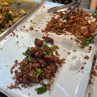 หมูทอดแรดน้อยโคราช