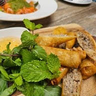 The Hub Cafe and Eatery พระราม 9