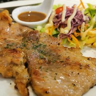 สเต็กไดมอนด์ ตลาดพระประแดง