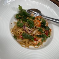 The Hub Cafe and Eatery พระราม 9