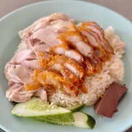 เมนูของร้าน โกจิว ข้าวมันไก่ตอน