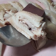 กฤษโอชา อนุสาวรีย์สามกษัตริย์