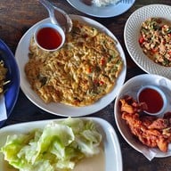 ไร่ชาลุงเดช