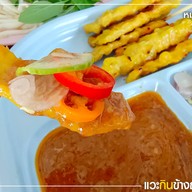 ร้านก๋วยเตี๋ยวเรือนายพลคุณหญิง ซอยวัดลาดปลาดุก