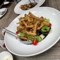 The Hub Cafe and Eatery พระราม 9