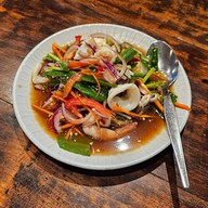 เมนูของร้าน เฮือนอีแม่ ชั้น 2 มาบุญครอง