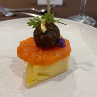 เมนูของร้าน HOME102