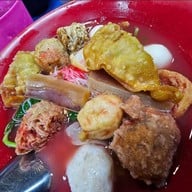 เมนูของร้าน ก๋วยเตี๋ยวเย็นตาโฟ เกี๊ยวโต (บางรัก)