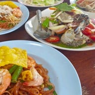 ผัดไทยคุณไกร