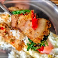 ตี๋โตกะเพราถาด โพธิ์แก้ว