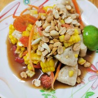 ยำกะได้ บรรทัดทอง