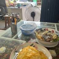 ต้มยำหัวปลารัษฎา by พี่กุ้ง