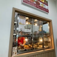 เฮียเพ้ง อาหาร & เครื่องดื่ม