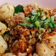 ก๋วยเตี๋ยววังชะโอน ByMax เพลินฟู้ดวิลล่า(คลองถนน)