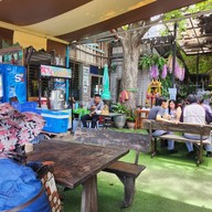 บรรยากาศ แปะเฮง แกงราดข้าว